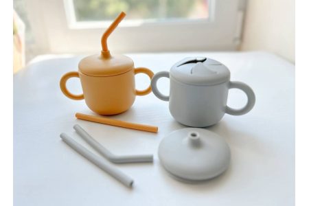 Силиконовая детская чашка/снечница с кришкой и трубочкой