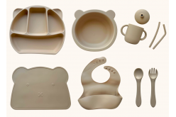 Набір дитячого силіконового посуду "Базовий з вушками з