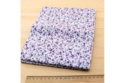 Ткань фиолетовая ассорти 50*50см цветы мелкие разные густые (на